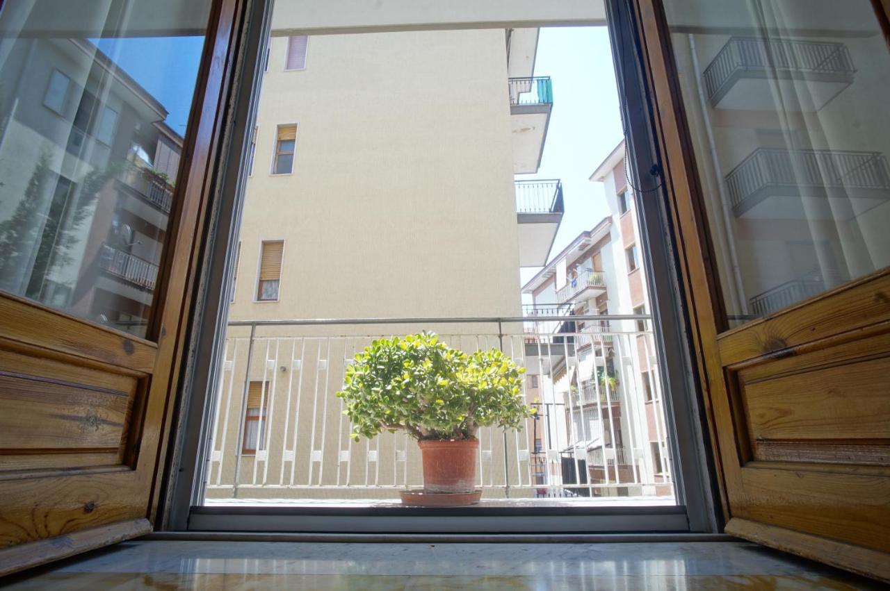 B&B Nonna Misia Salerno Bagian luar foto
