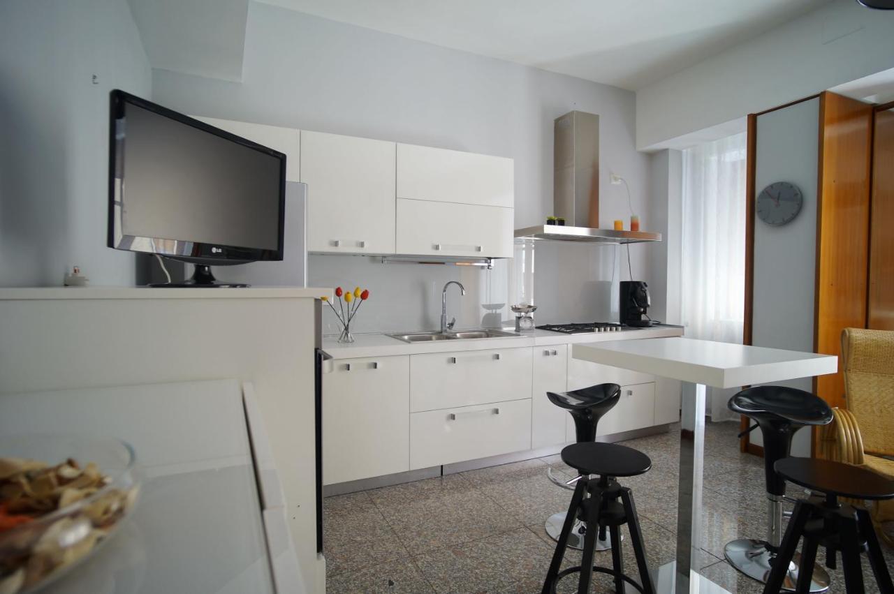 B&B Nonna Misia Salerno Bagian luar foto