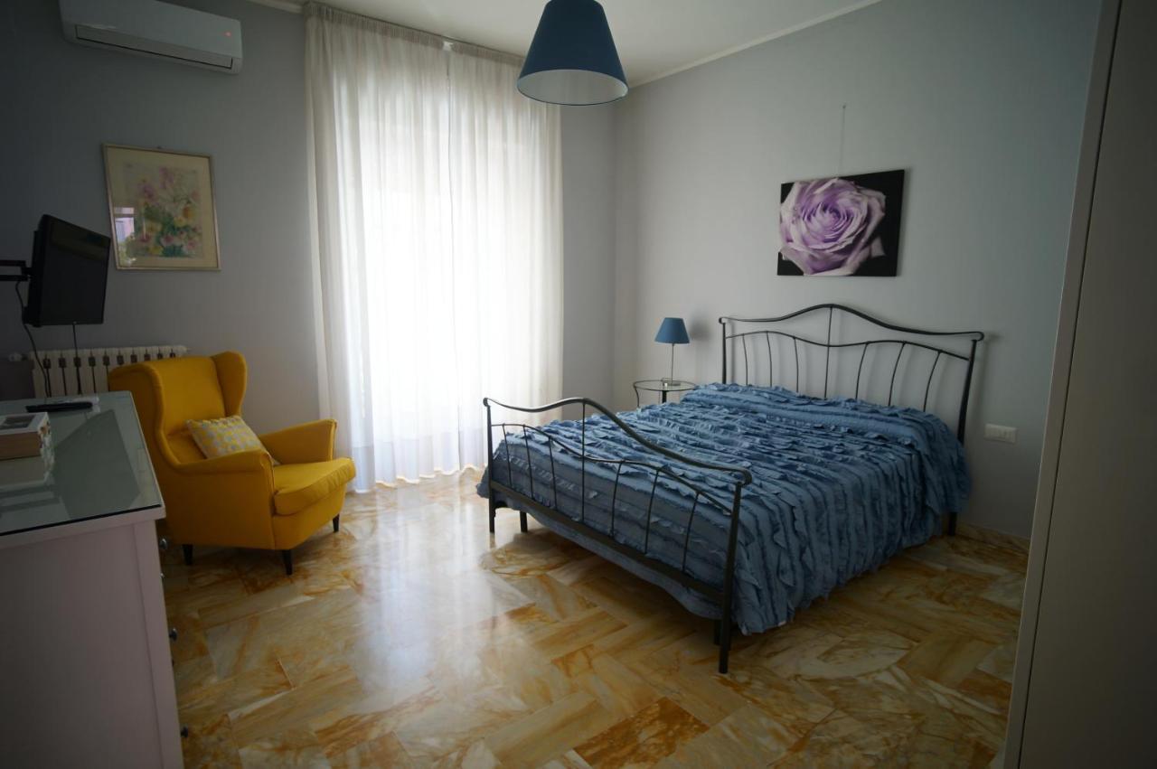 B&B Nonna Misia Salerno Bagian luar foto