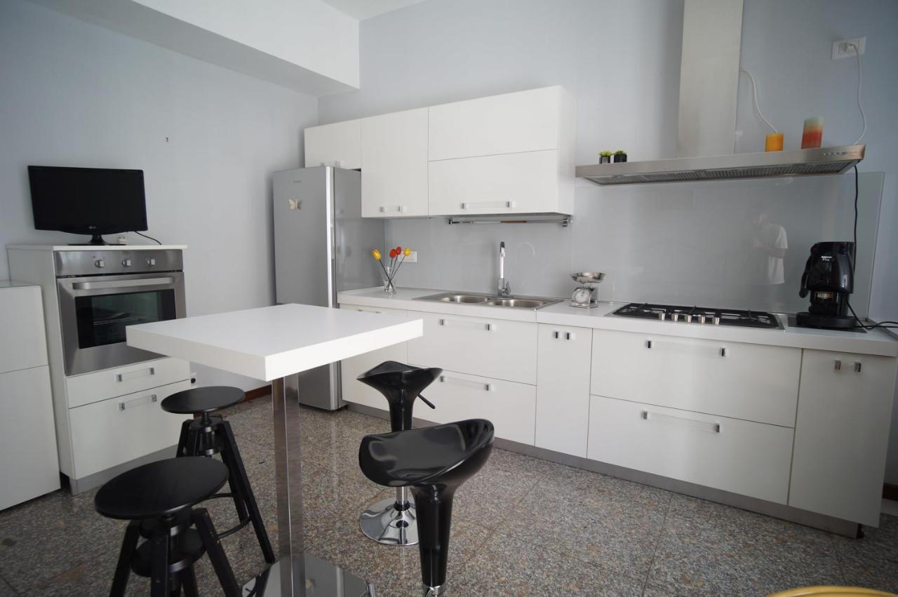 B&B Nonna Misia Salerno Bagian luar foto